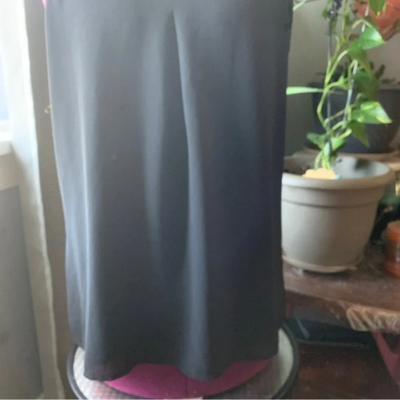 Black silk crepe-like high neck strapless top with button back - Picture 5 of 11